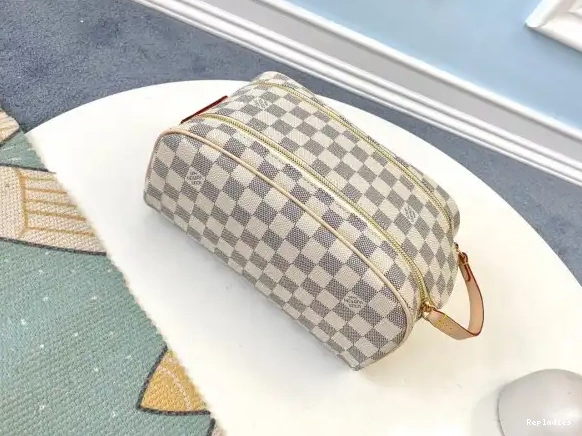 Cheap BAG VUITTON LOUIS TOILETRY 0604